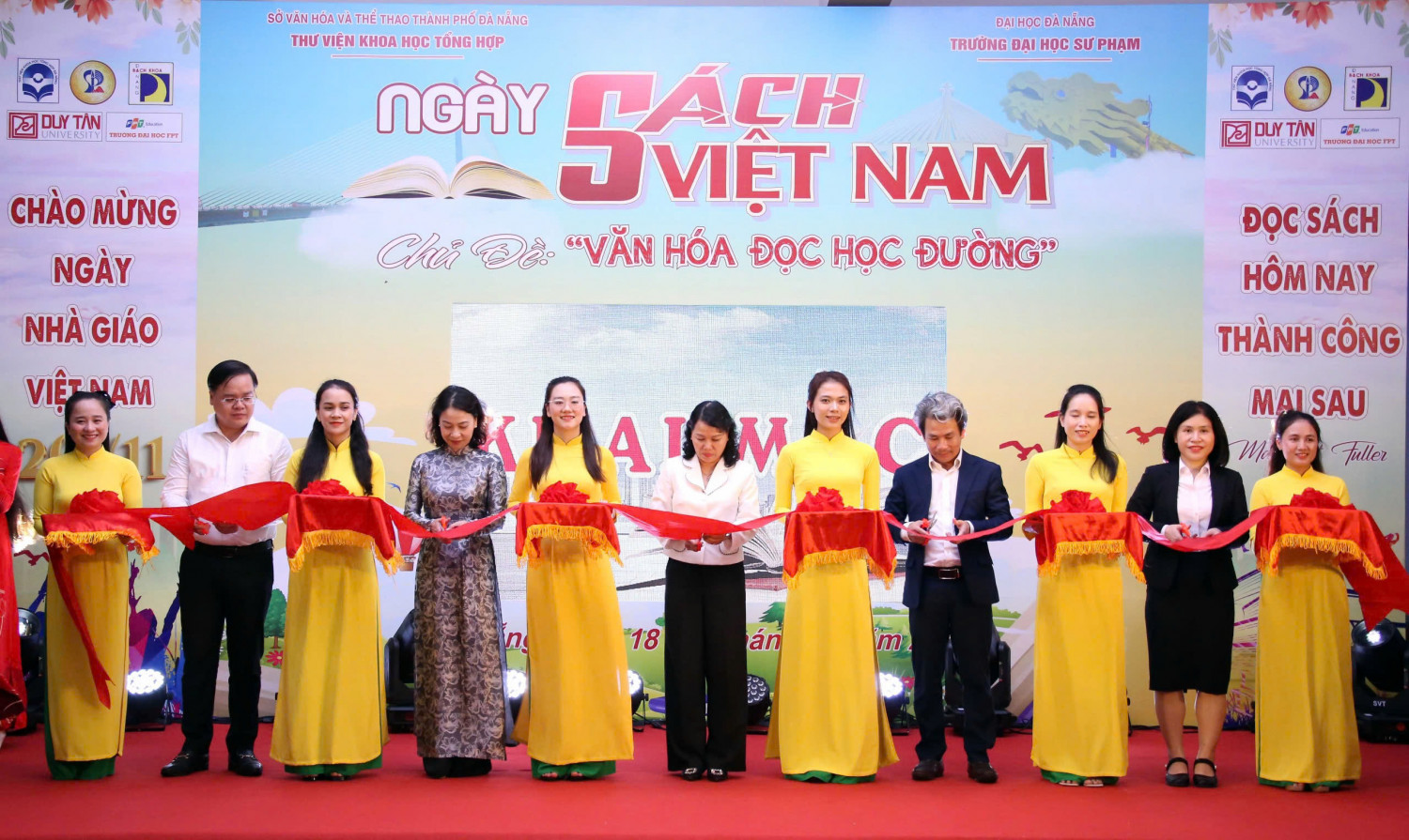 Khai mạc Ngày sách Việt Nam tại Trường Đại học Sư phạm Đà Nẵng